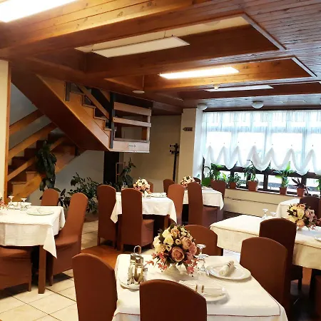 Motel Din Darste 3*