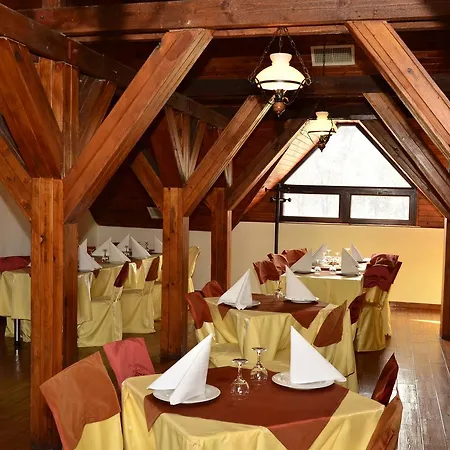 Din Darste Motel 3*