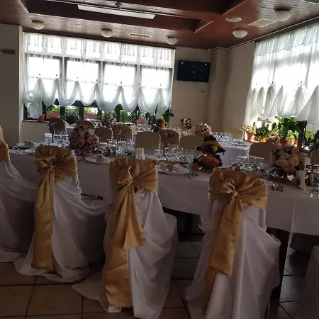 Din Darste Motel